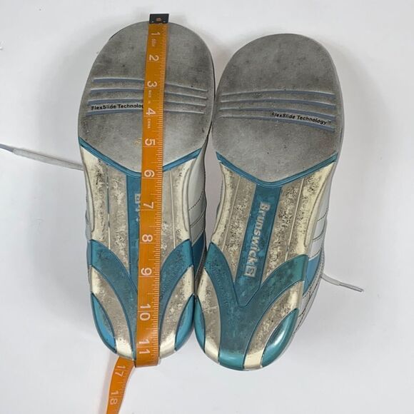 Brunswick Silk Bowling Woman Shoes Size 9 - Picture 16 of 16